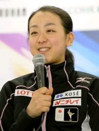 羽生結弦、逆転で初Ｖ…ＳＰ首位の町田樹は２位