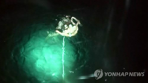 韓国沖で貨物船沈没、北朝鮮船員2人死亡