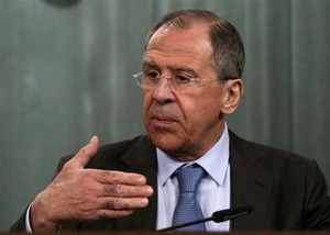 ウクライナ情勢、ロシア系住民への考慮なければ安定せず=ロシア外相