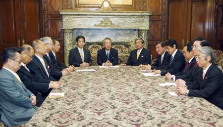 与野党8党、衆院議長に第三者機関設置を要請