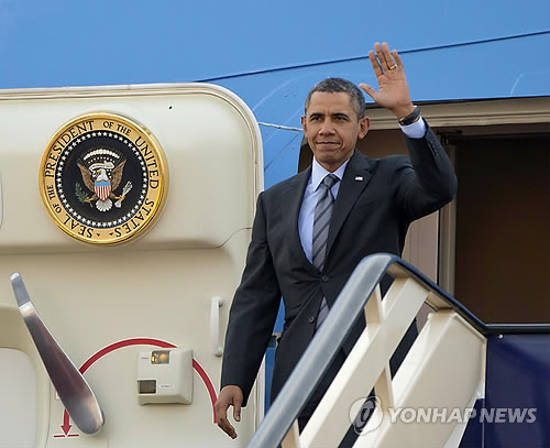 オバマ大統領の来日、23日夜に 25日まで滞在
