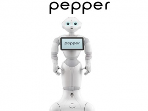 ソフトバンクの『Pepper』はロボットとの共存への第一歩となる（石川温氏寄稿）