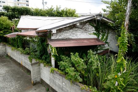 「男性を殺し埋めた」服役の2人供述 神奈川県警が捜索