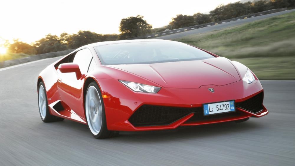 ランボルギーニとマセラティ、超高級車発売