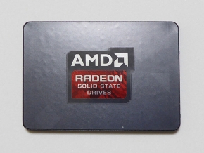 トップ > 情報システム > 米AMDがSSDを発売、OCZ製コントローラーを採用