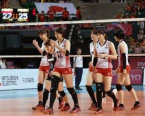 日本女子がブラジルに完敗 初優勝はならず２位／バレー