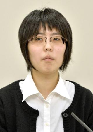 里見香奈 体調不良続き女流王座返上