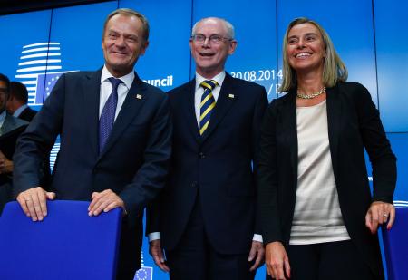 非導入国出身者が議長に=トゥスク次期EU大統領が兼任へ-ユーロ圏首脳会議