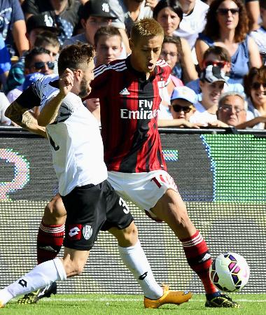 本田 正確なキックでお膳立て 交代には残念そうな表情も