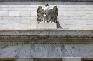 〔情報ＢＯＸ〕米ＦＲＢ当局者発言、副議長「利上げは来年半ば」