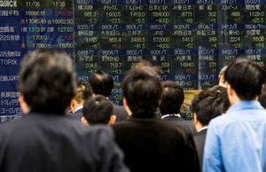 午前の日経平均は反落、円安一服と過熱感で利益確定売り