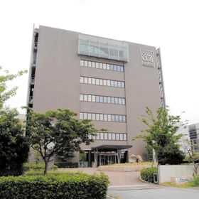 理研・竹市センター長退任へ 小保方氏の研究室は廃止