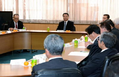 自民３候補正式推薦 県農政協 支部協議で批判も