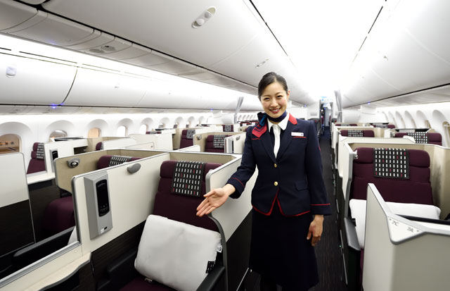 日本航空、「SKY SUITE 787」と冬の新機内食メニュー公開