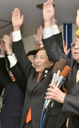 和歌山知事:仁坂氏が３選