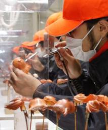 鳥取にフィギュア工場完成 グッドスマイル、国内初