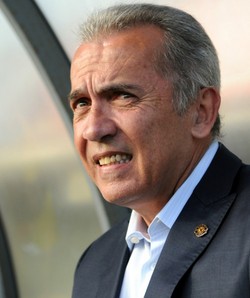 Ｊ１神戸が就任発表 ネルシーニョ新監督「新しい挑戦」