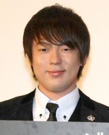 ウーマン村本、ANN遅刻 土下座謝罪も自ら「神回やな」