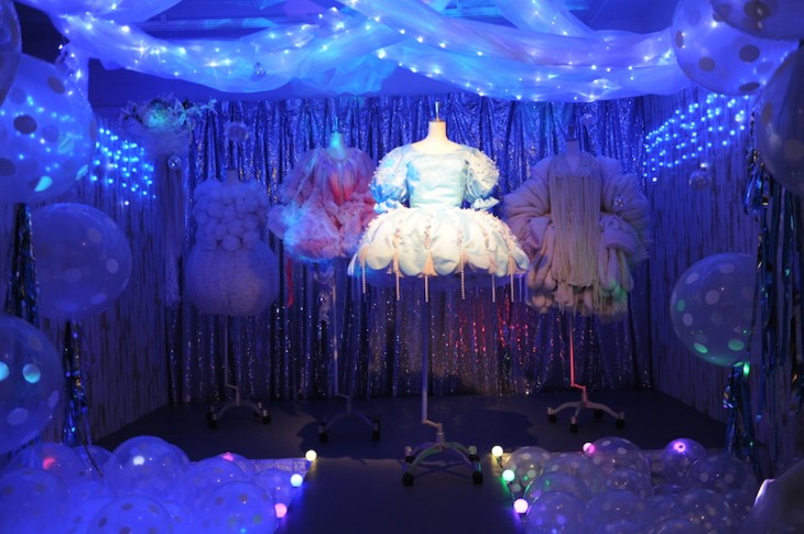 目白先生のご託宣も体験!男は女装必須の「海月姫展」渋谷パルコで開幕