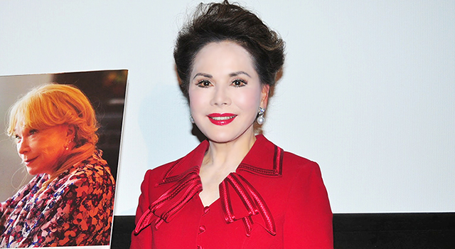 デヴィ夫人、「日本の男はダサすぎる」とばっさり