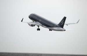 シャープ３００億円赤字…３月期見通し下方修正 2015年02月03日 15時01分