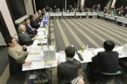 訪問介護に手厚く報酬配分 施設から在宅にサービス重点シフト