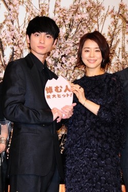 高良健吾、石田ゆり子らからチョコを手渡されて歓喜｢跳ねるぐらいうれしい｣