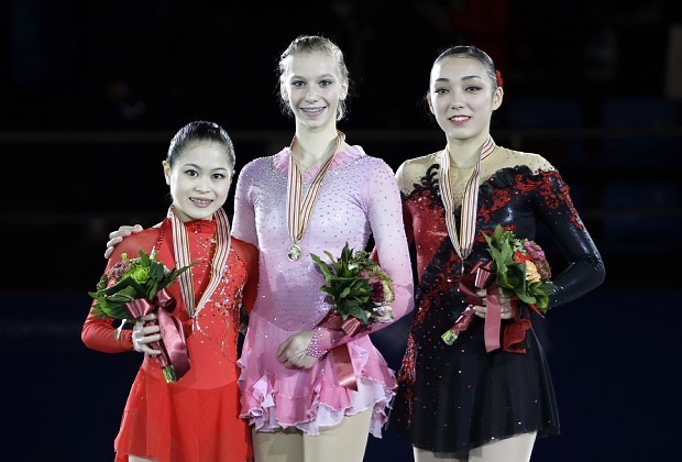 フィギュア:宮原2位、本郷は3位 4大陸女子