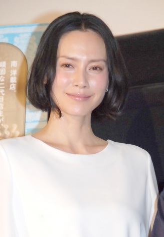 中谷美紀サプライズ、もぎり初体験