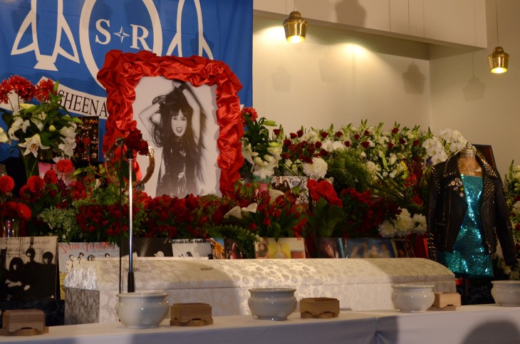 シーナ“ロック葬”に2000人参列、鮎川誠「44年間本当に幸せでした」