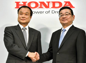 ホンダ社長に八郷氏 信頼回復厳しく