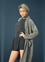 ママでもスタイル抜群!山田優、TGCで出産後初ランウェイ