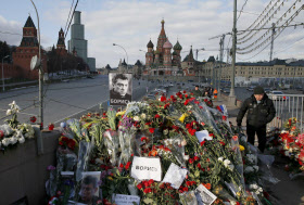 容疑者はチェチェン現役軍人=1人自爆、拘束者4人に-ロシア暗殺