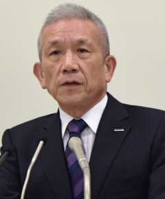 ベネッセＨＤの原田会長兼社長「情報漏洩事故の影響、今年度が最大」