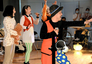 劇団四季元団員、患者の笑顔のために 出張公演３０回