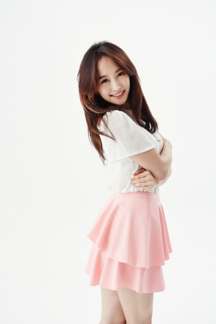 元KARAニコル、ソロデビュー曲名＆日本FCイベント決定