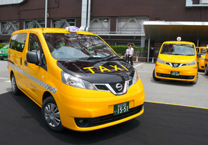 日本版「イエローキャブ」、都内を快走 ＮＹ採用モデル