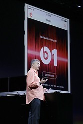 アップル:音楽ストリーミング参戦 売り上げ4倍増狙い