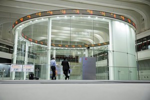 日経平均4日続落、1カ月ぶりに2万円割れ