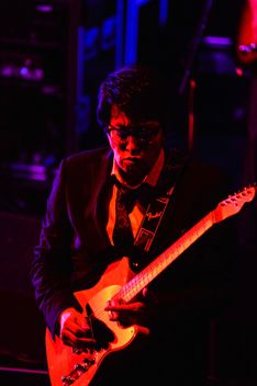 映画「みんな！エスパーだよ！」主題歌は岡村靖幸！園子温が直接オファー