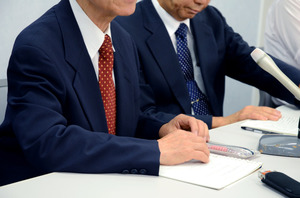 遺族年金「妻優遇は合理的」 大阪高裁、夫が逆転敗訴