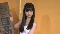 橋本環奈「セーラー服と機関銃」続編主演で「夢の途中」