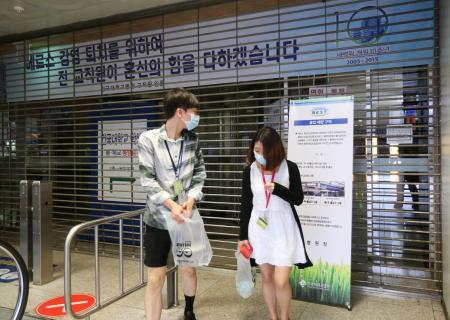 韓国MERS、死者29人に増加 楽観論撤回、感染確認180人