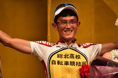 講談社漫画賞の贈呈式、渡辺航「ツール・ド・フランスで総合優勝したよう」