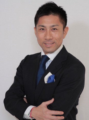 前園氏“公約”通り丸刈りで新ギャグ誕生！？「頭なでしこ」