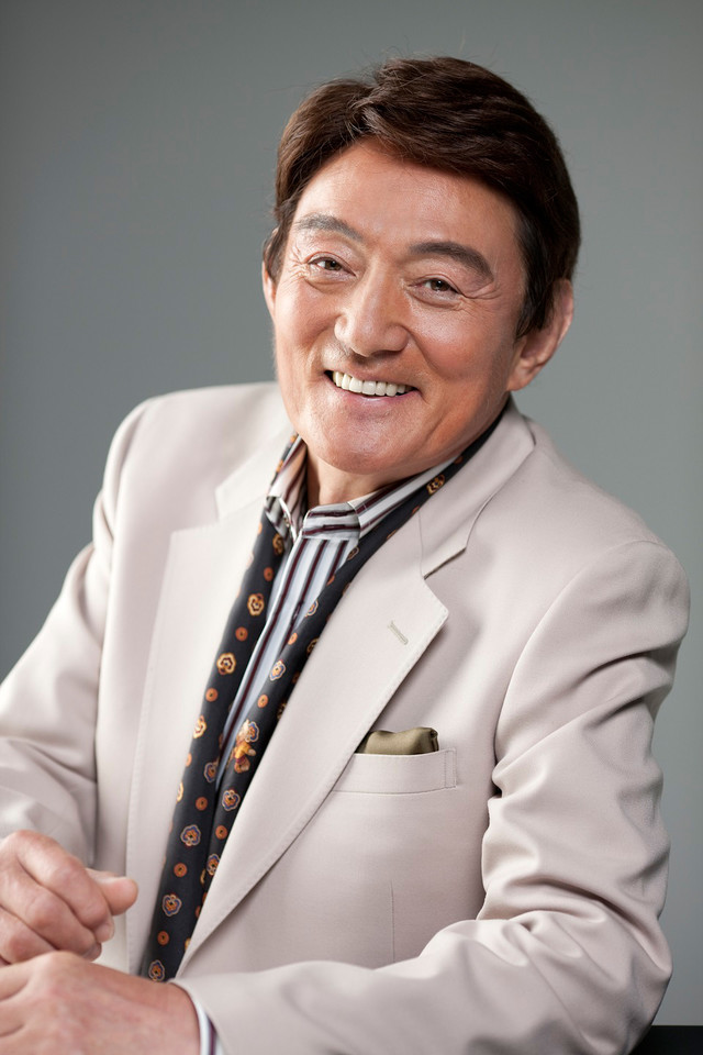 大御所集結!コロムビアのアニソン50周年公演&オムニバスアルバム