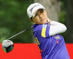 横峯は68で35位に浮上 米女子ゴルフ第3日