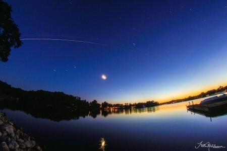 こうのとり：宇宙基地とツーショット…米の大学生が撮影