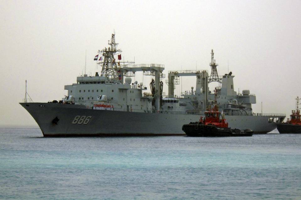 中国海軍の艦船がベーリング海で演習、定例の訓練の一環=国防省