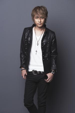 AAA浦田直也、12・9ソロ初ベスト「感謝を形に」